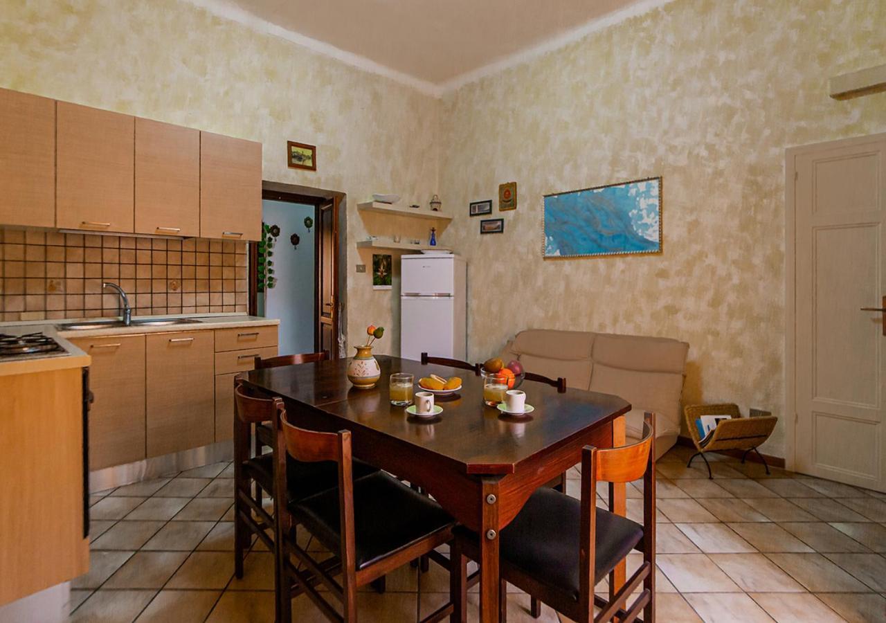 Murphy Holiday Home - Residenza Italia La Maddalena  Exterior foto